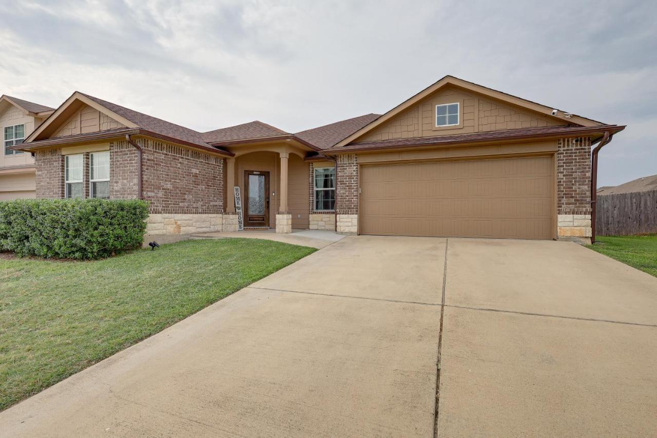 Modern Killeen Vacation Rental With Private Patio! エクステリア 写真